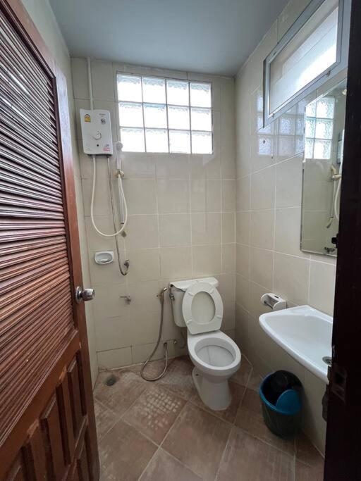 Rooftop Room In We Residence Pattaya Εξωτερικό φωτογραφία